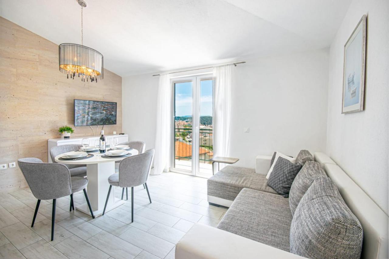 Apartments Villa Luce Makarska Exterior foto